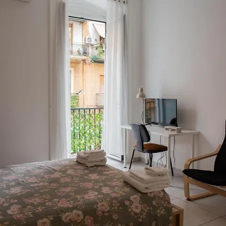 Couette-café Napoleo 4*