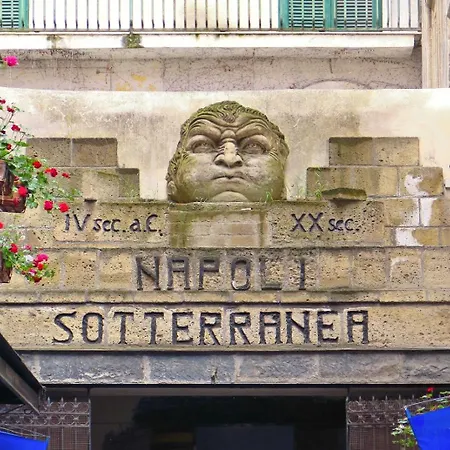 Napoleo Couette-café 4*